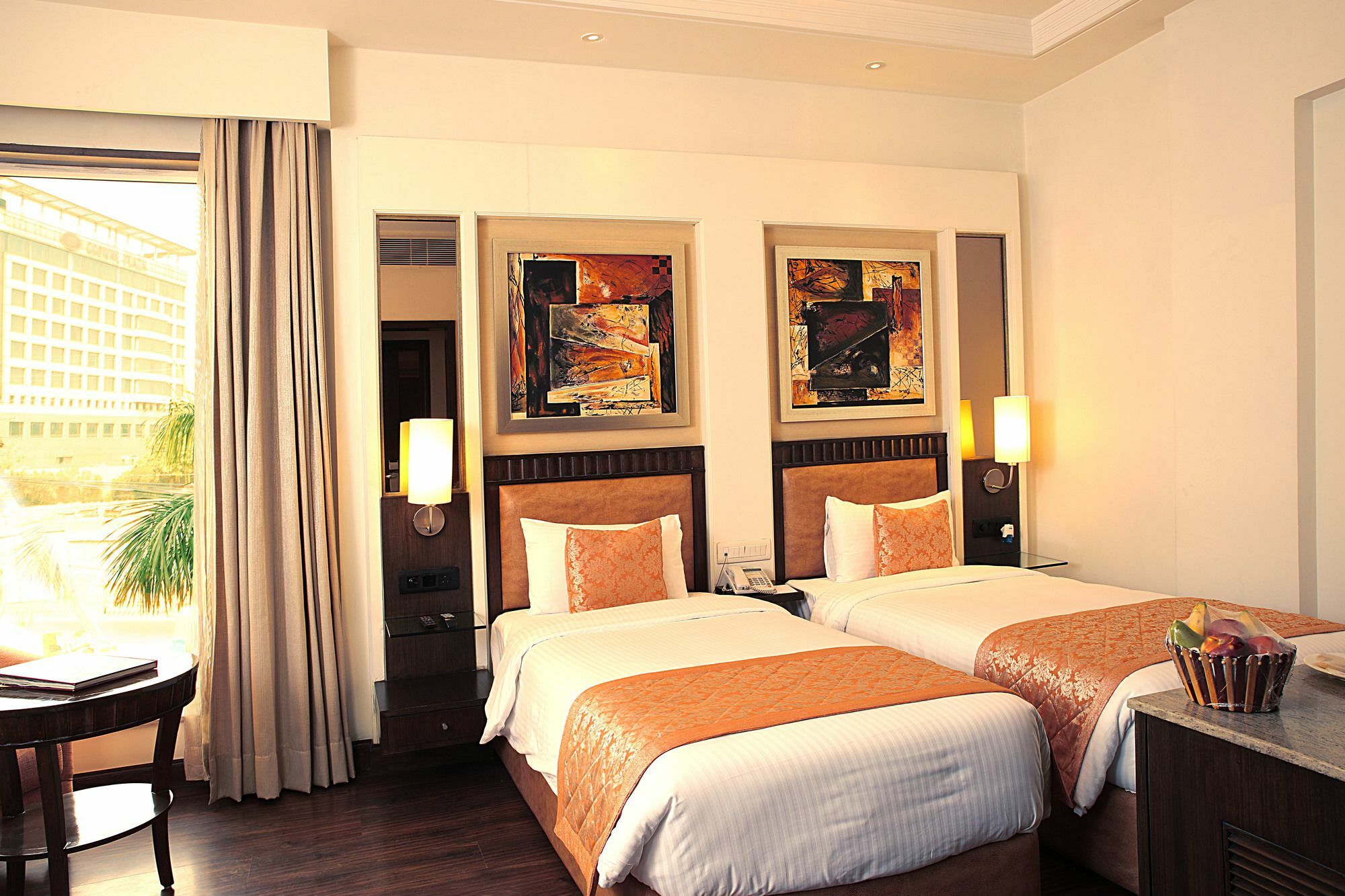Inde Hotel Signature Tower Gurgaon Exterior photo